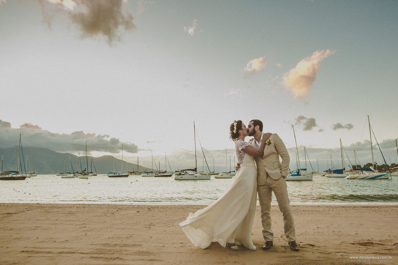 Casamento Lumena e Luiz Paulo em Ilhabela Casamento Lumena e Luiz Paulo em Ilhabela